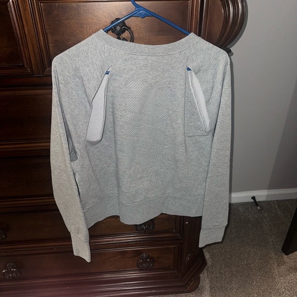 Nike Sweatshirt - Picture 4 of 4